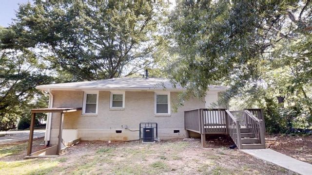 568 McWilliams SE Road, Atlanta, GA 30315