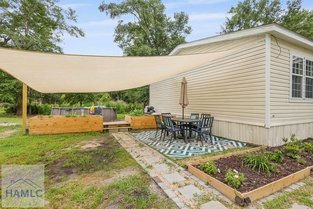 2201 Beechwood Drive, Jesup, GA 31545
