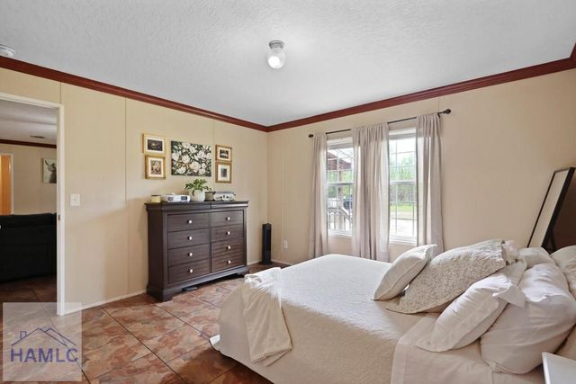 2201 Beechwood Drive, Jesup, GA 31545