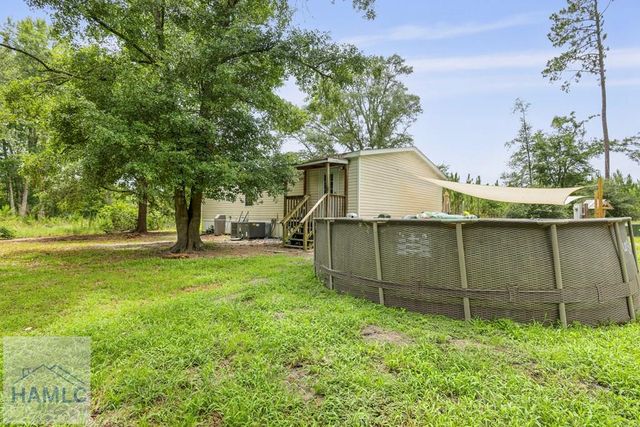 2201 Beechwood Drive, Jesup, GA 31545