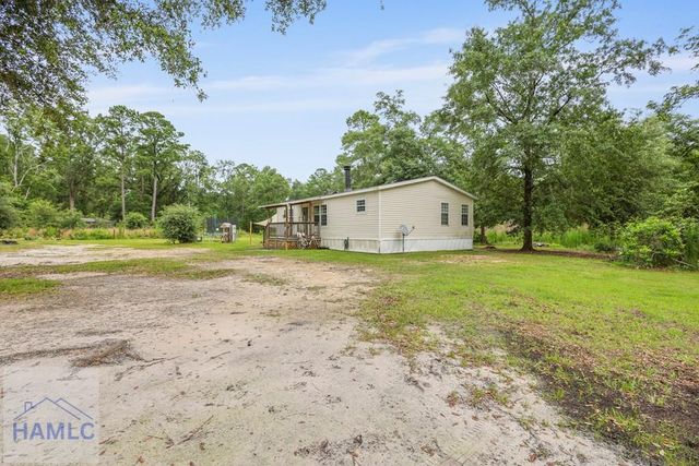 2201 Beechwood Drive, Jesup, GA 31545