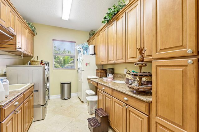 2130 SW 113th Avenue, Davie, FL 33325