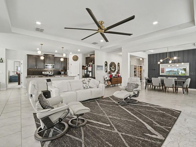 13031 WILLOW GROVE DRIVE, Riverview, FL 33579