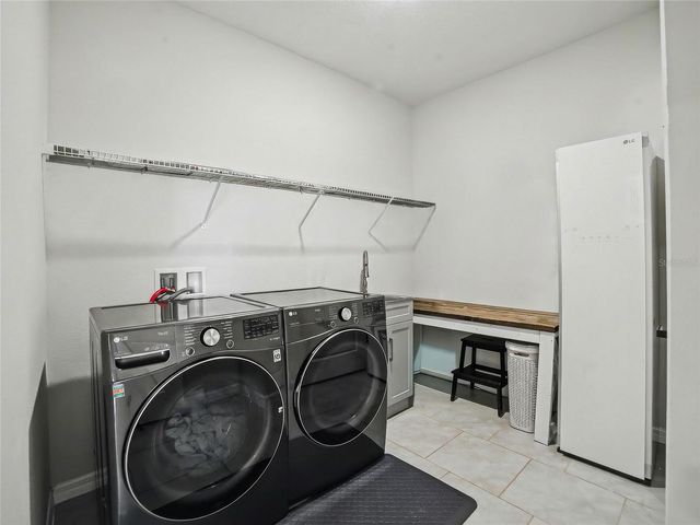 13031 WILLOW GROVE DRIVE, Riverview, FL 33579