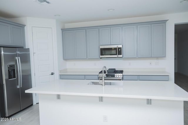 3512 N 103RD Avenue, Avondale, AZ 85392