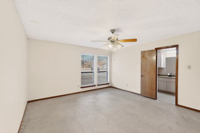 1724 Post Oak Drive, Bedford, TX 76021