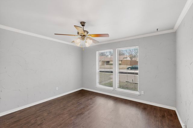 1724 Post Oak Drive, Bedford, TX 76021