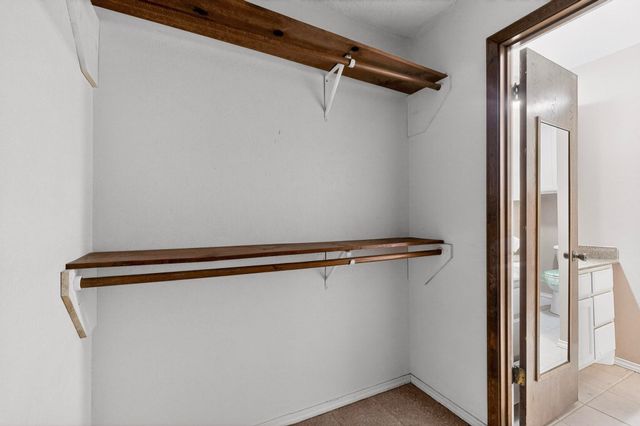 1724 Post Oak Drive, Bedford, TX 76021