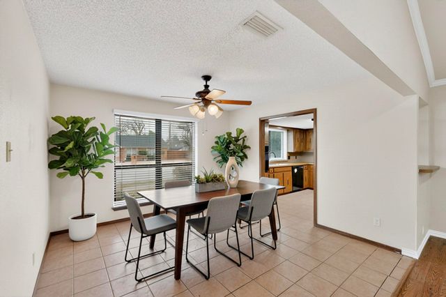 1724 Post Oak Drive, Bedford, TX 76021