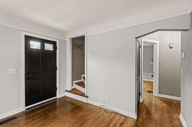 4436 Clifford Rd, Deer Park, OH 45236