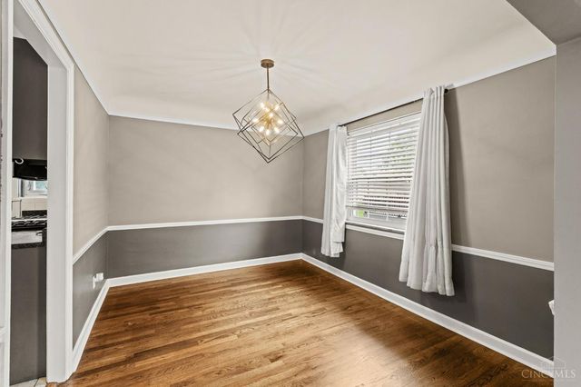 4436 Clifford Rd, Deer Park, OH 45236
