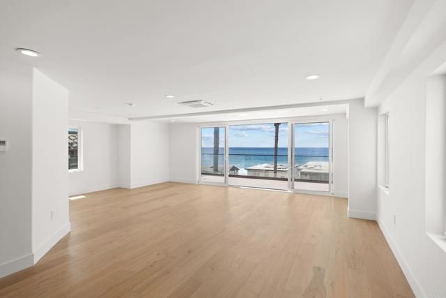 214 S Pacific Street, Oceanside, CA 92054