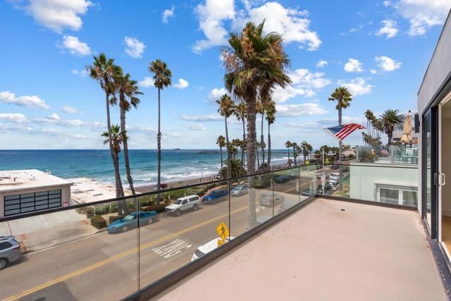 214 S Pacific Street, Oceanside, CA 92054