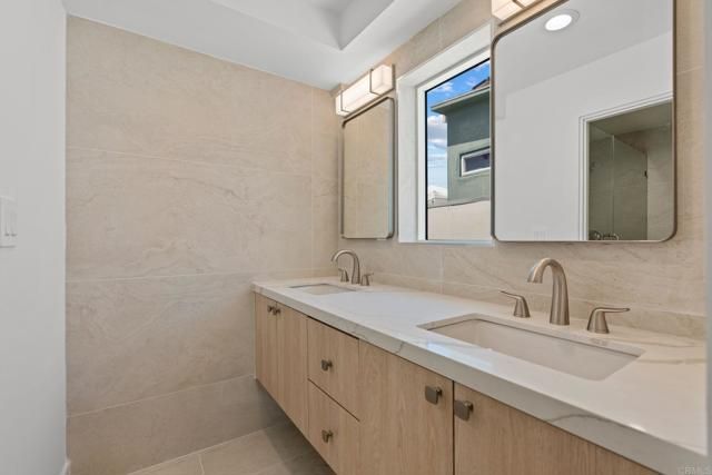 214 S Pacific Street, Oceanside, CA 92054