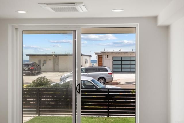 214 S Pacific Street, Oceanside, CA 92054