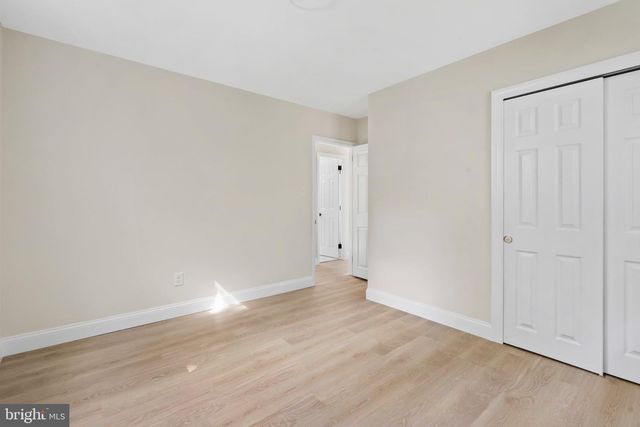 718 ROBERTS AVE, Lindenwold, NJ 08021