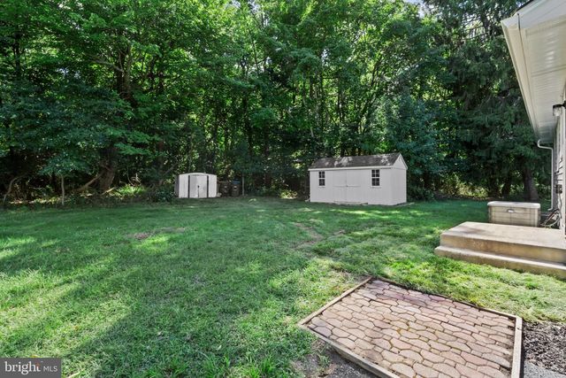 718 ROBERTS AVE, Lindenwold, NJ 08021