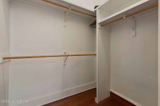 1801 Eastern Pkwy, Louisville, KY 40204