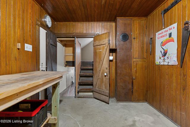 1801 Eastern Pkwy, Louisville, KY 40204