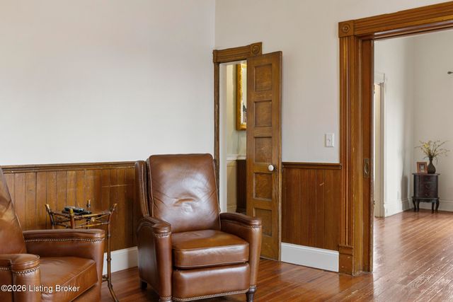 1801 Eastern Pkwy, Louisville, KY 40204