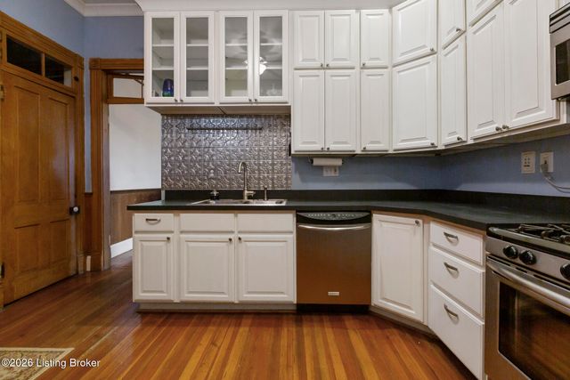 1801 Eastern Pkwy, Louisville, KY 40204