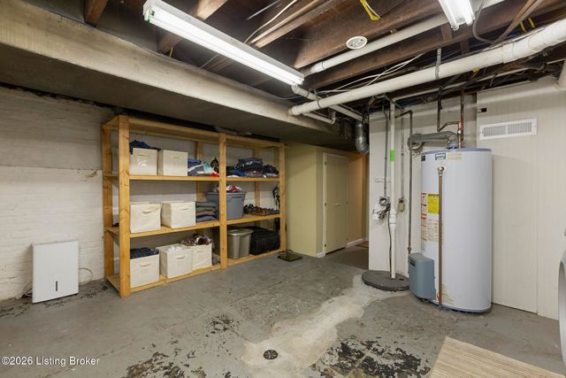 1801 Eastern Pkwy, Louisville, KY 40204