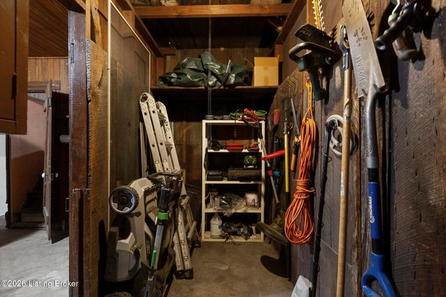 1801 Eastern Pkwy, Louisville, KY 40204