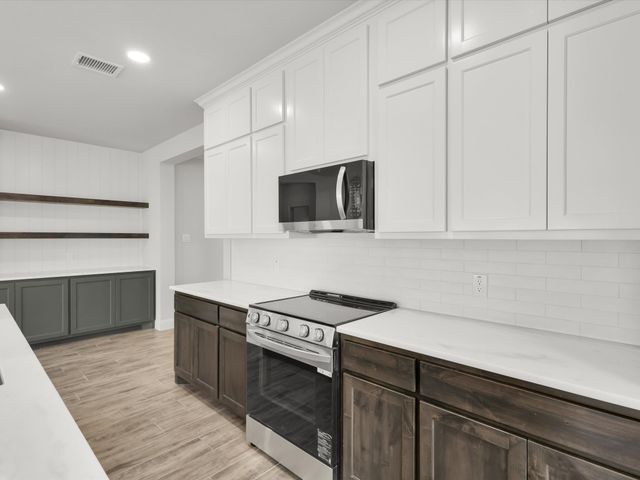608 Jameson, Springtown, TX 76082