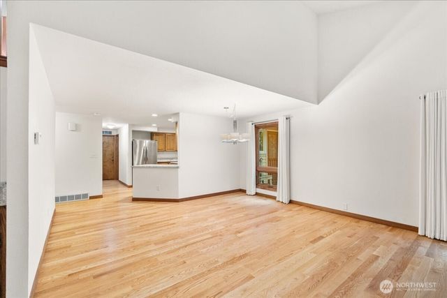 13450 SE 242nd Street, Kent, WA 98042
