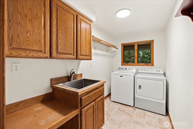 13450 SE 242nd Street, Kent, WA 98042