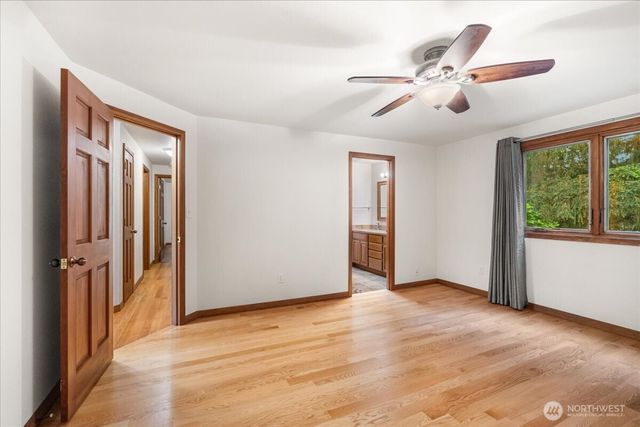 13450 SE 242nd Street, Kent, WA 98042