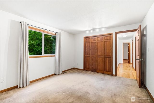 13450 SE 242nd Street, Kent, WA 98042