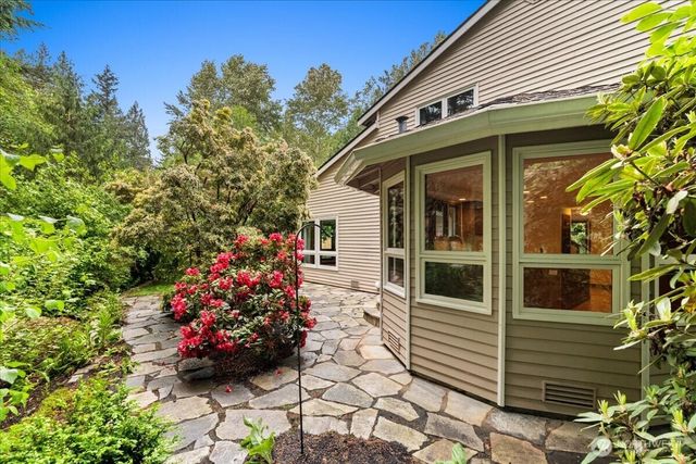 13450 SE 242nd Street, Kent, WA 98042