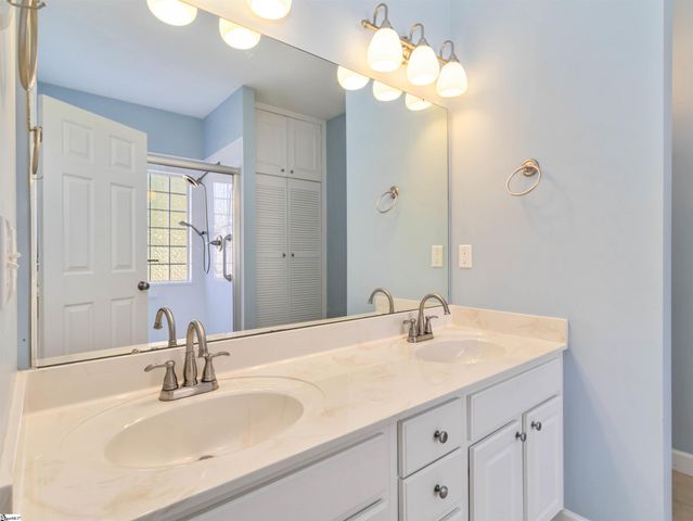 10 Chasie Lane, Greer, SC 29651