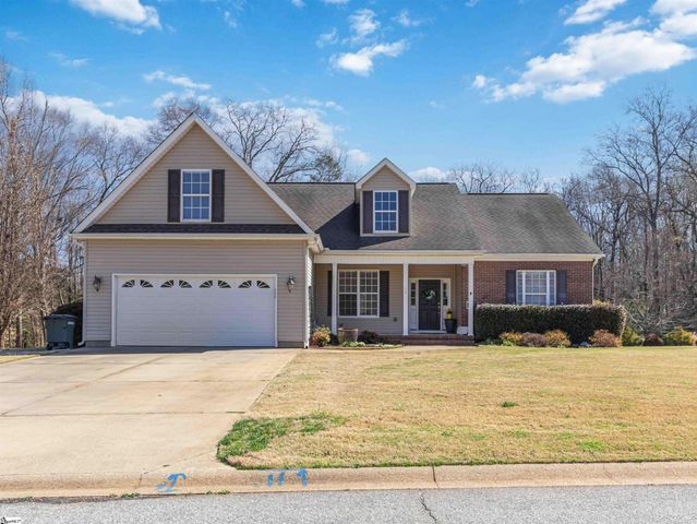 10 Chasie Lane, Greer, SC 29651