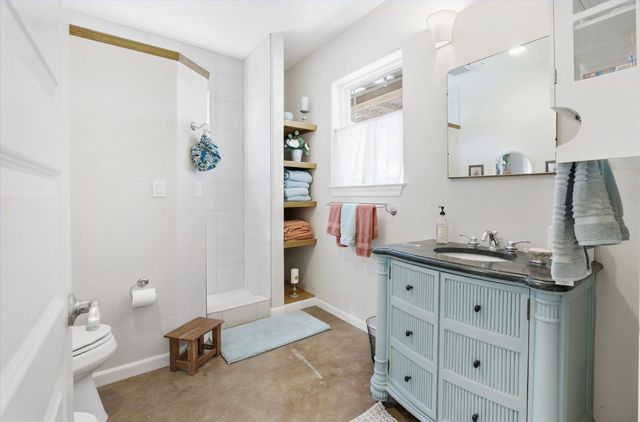 35700 Lasiandra Ln, Davis, CA 95616