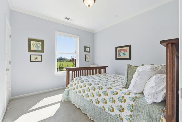 35700 Lasiandra Ln, Davis, CA 95616