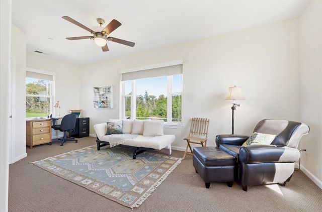 35700 Lasiandra Ln, Davis, CA 95616