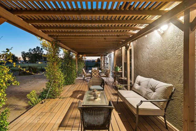 35700 Lasiandra Ln, Davis, CA 95616