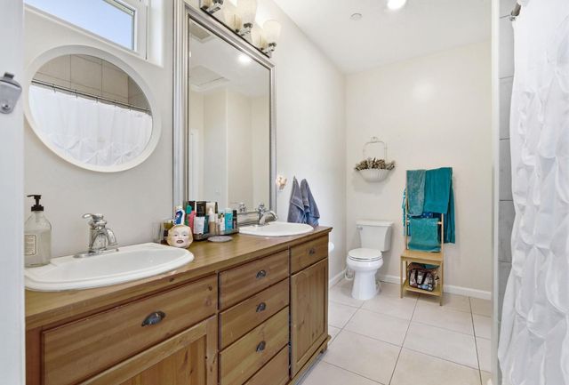 35700 Lasiandra Ln, Davis, CA 95616