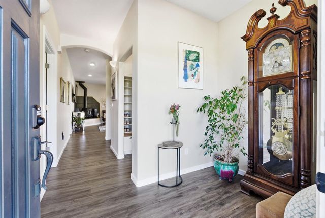 35700 Lasiandra Ln, Davis, CA 95616