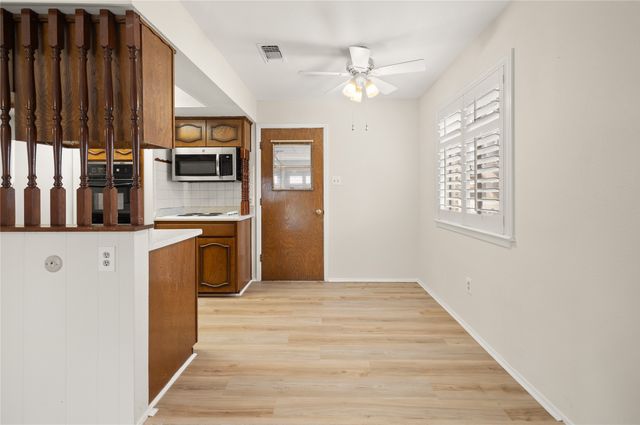 1715 Galahad Lane, Arlington, TX 76014