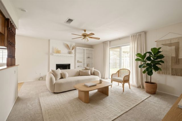 1715 Galahad Lane, Arlington, TX 76014