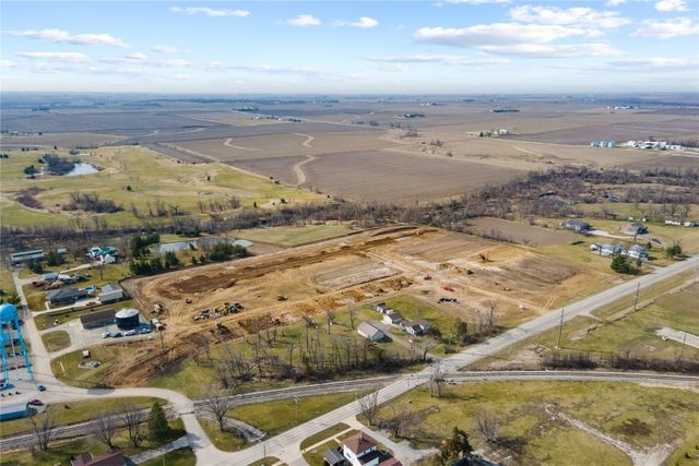 Lot 9 Wildcat Estates, Shellsburg, IA 52332