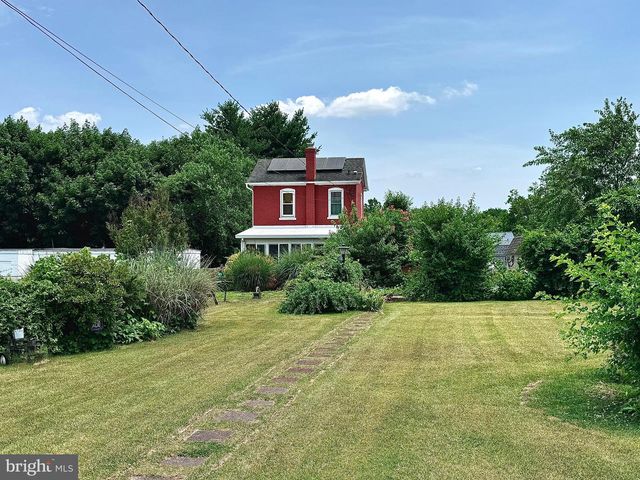 120 E RACE ST, Pottstown, PA 19464
