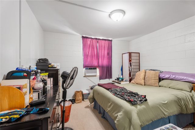 98-1040 Moanalua Road 1-302, Aiea, HI 96701