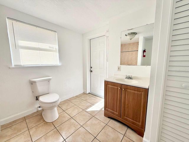 1607 E MAPLE AVENUE, Tampa, FL 33604