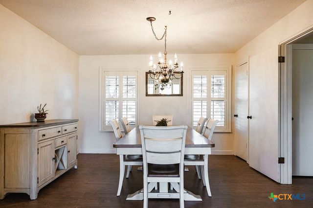 1439 Dagg Road, Yoakum, TX 77995