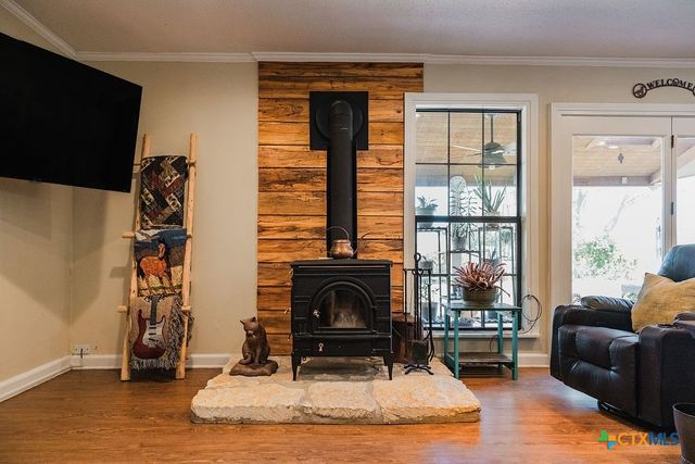 1439 Dagg Road, Yoakum, TX 77995