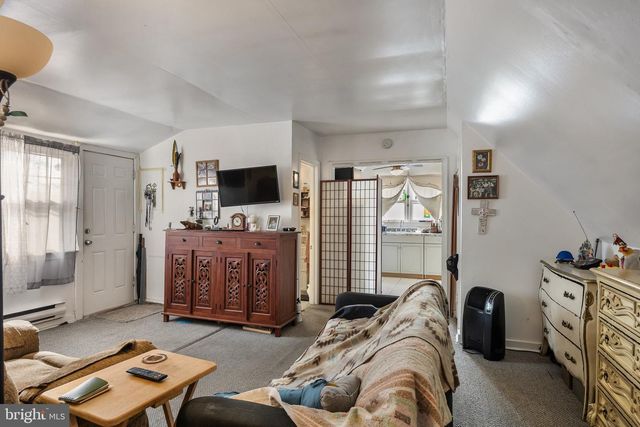 303 PINE ST, Carneys Point, NJ 08069